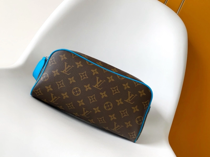 LV Cosmetic Bags 4056A-0128