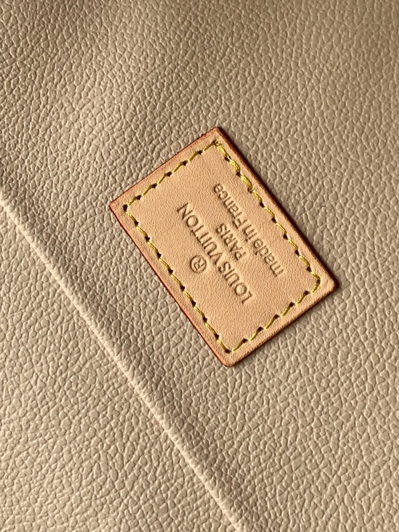LV Cosmetic Bags 4056C-0067