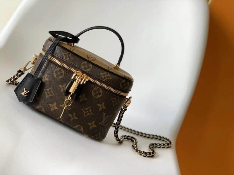 LV Cosmetic Bags 4056C-0074