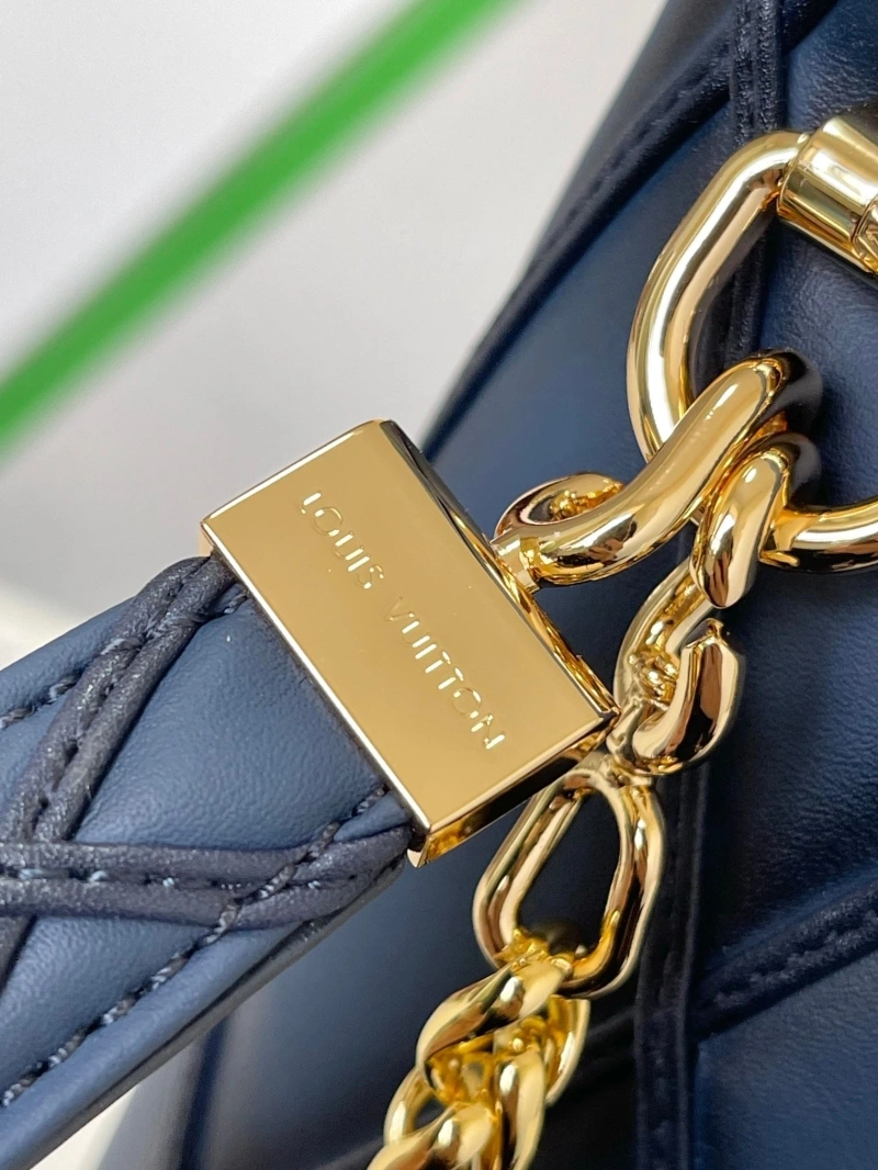 lv twist De*1m bags 4056d-0041