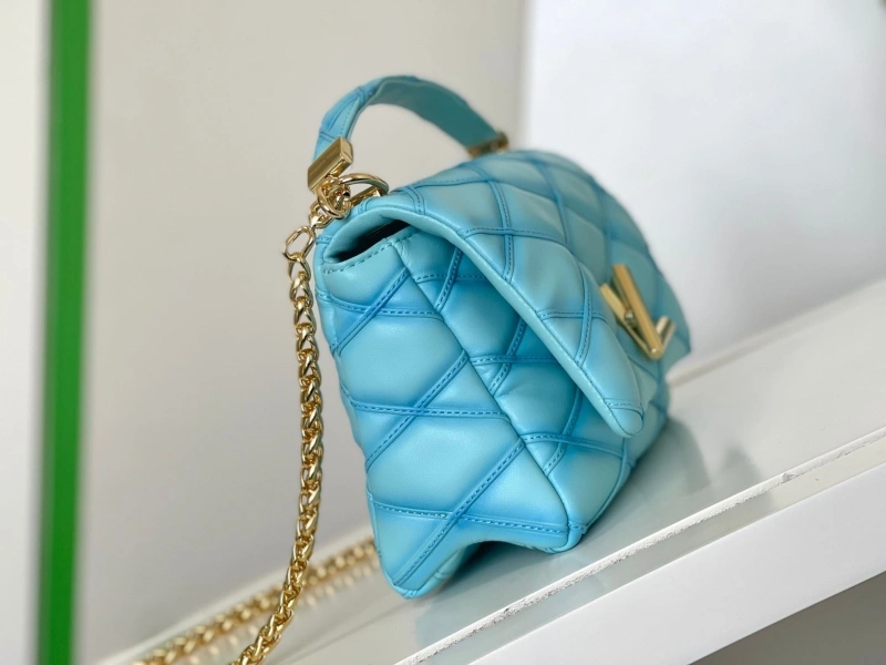 lv twist De*1m bags 4056d-0046