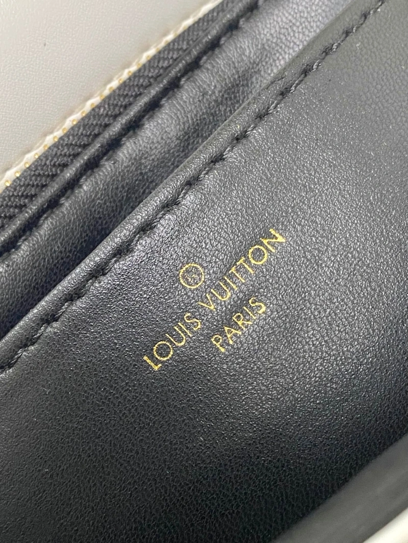 lv twist De*1m bags 4056d-0050
