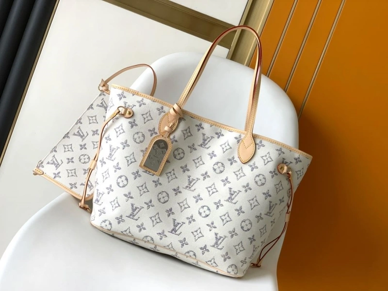 LV Shopping Bags 4056D-0521