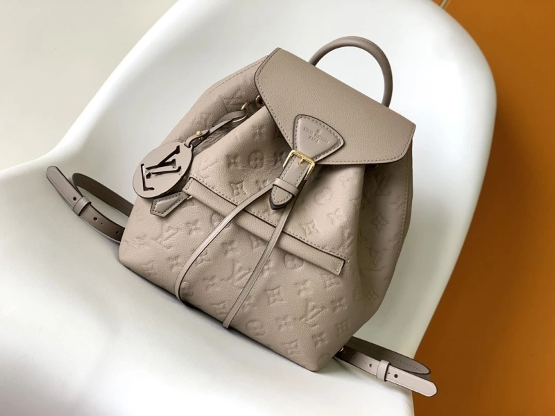 LV Backpacks 4056F-0007