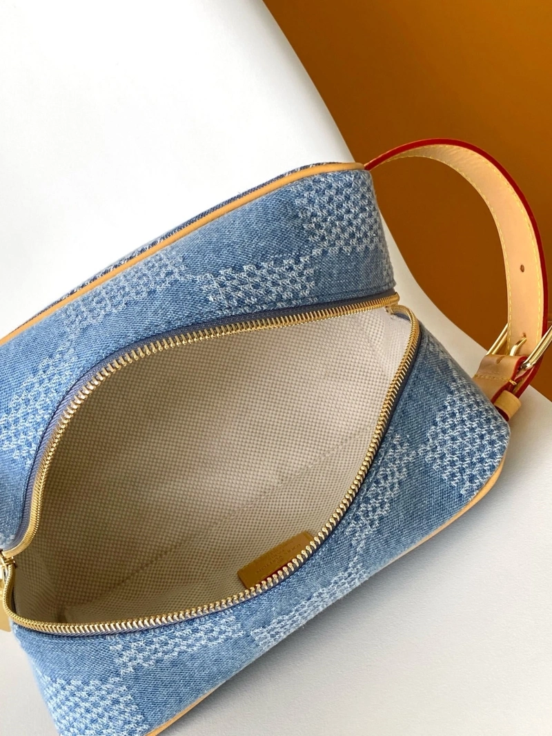 LV Cosmetic Bags 4056F-0024