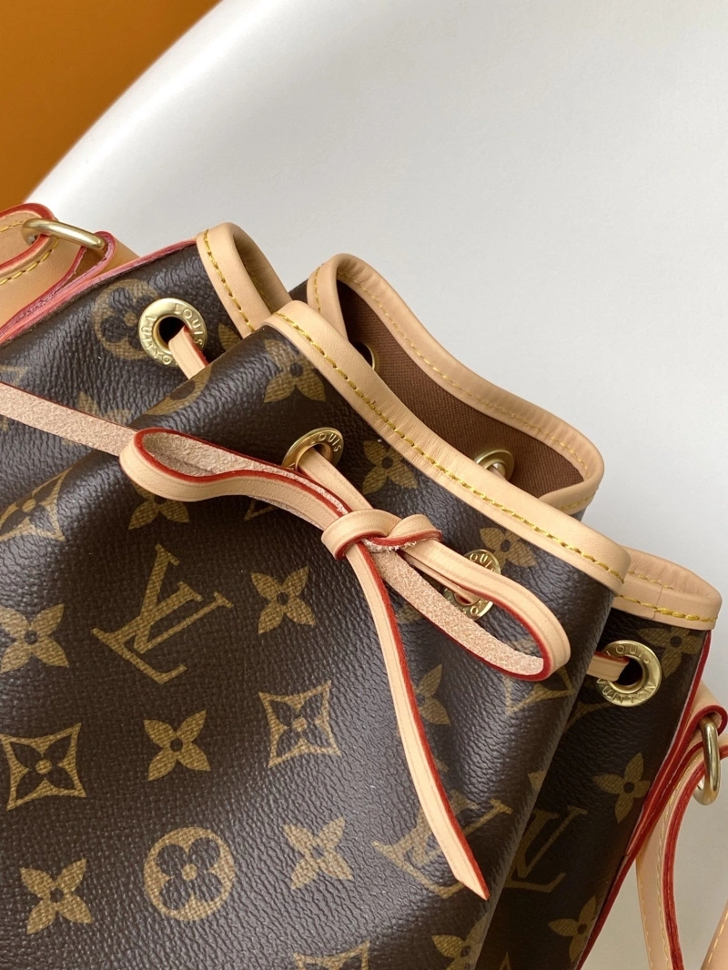 LV Bucket Bags 4056F-0169