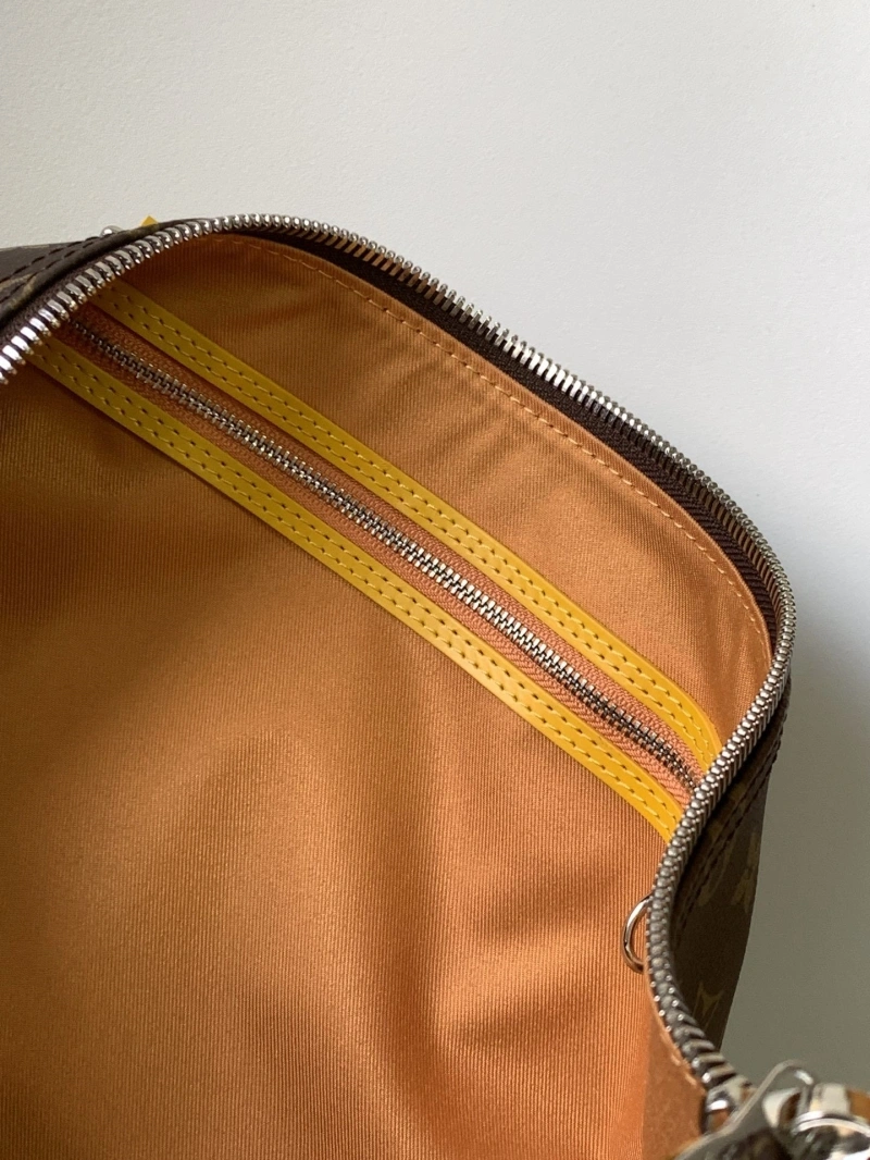 LV Travel Bags 4056F-0232