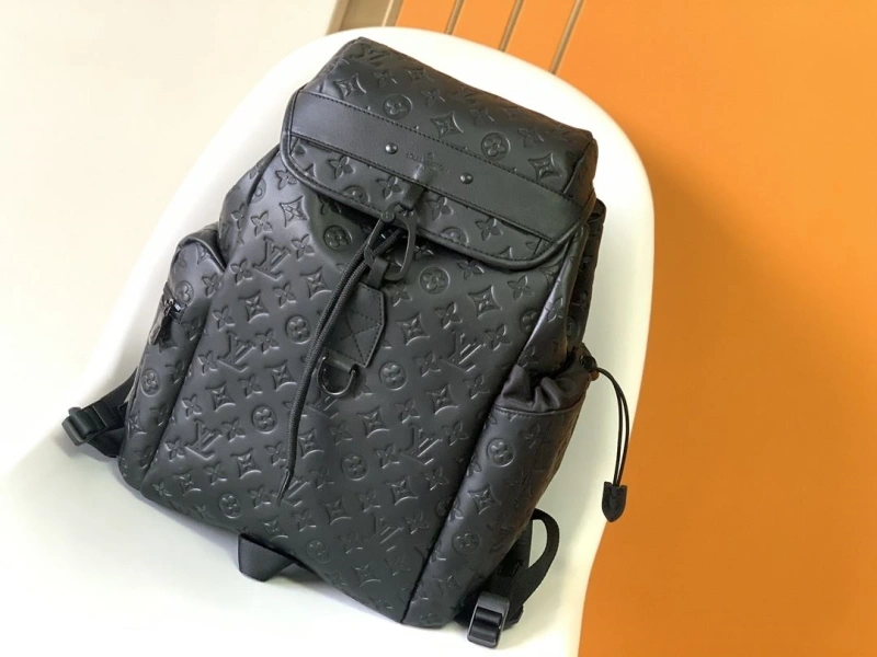 LV Backpacks 4056F-0387