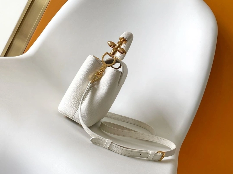 LV Capucines Bags 4056F-0570