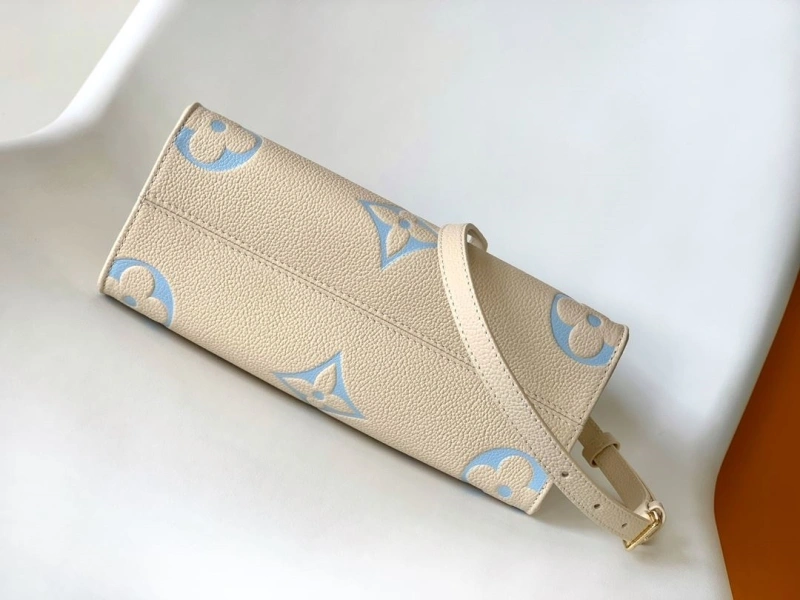 LV Shopping Bags 4056F-0625