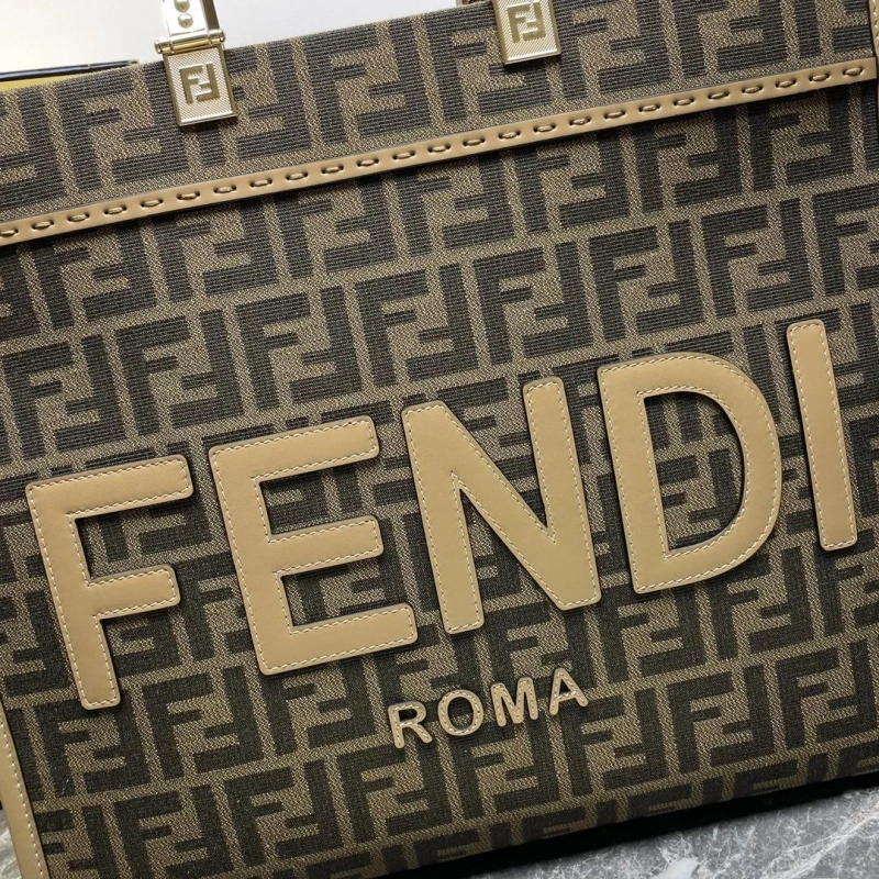 F**di shopping bags 4081-0022