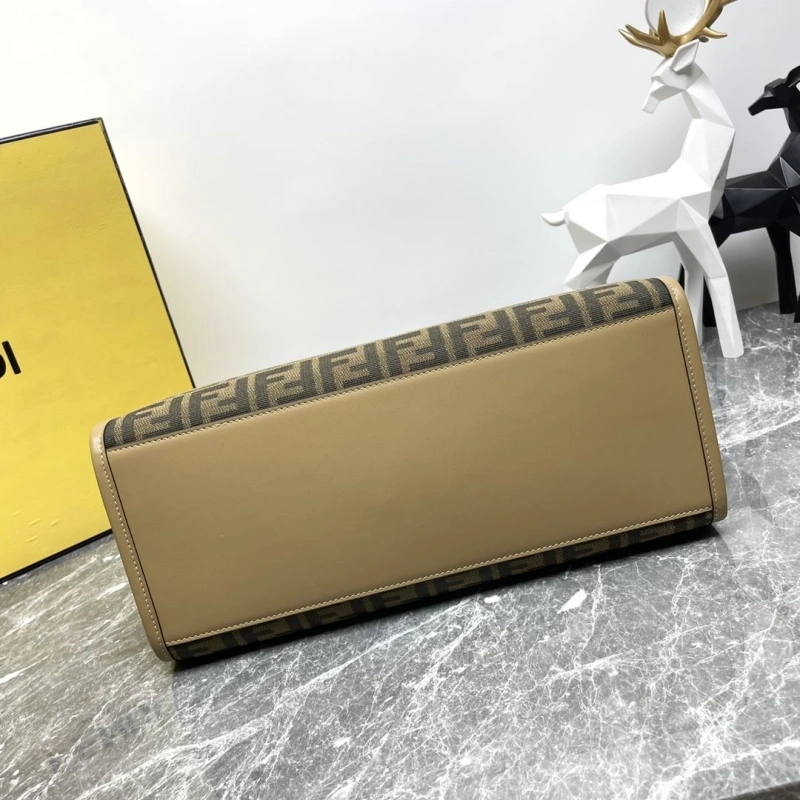 F**di shopping bags 4081-0022