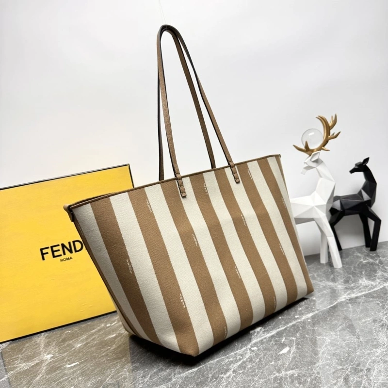F**di shopping bags 4081-0068