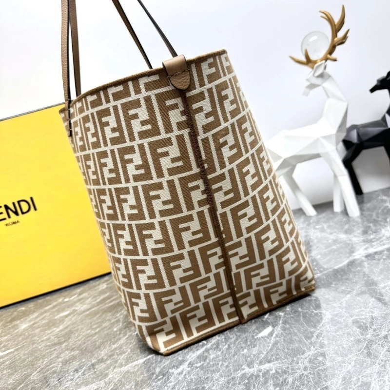 F**di shopping bags 4081-0068