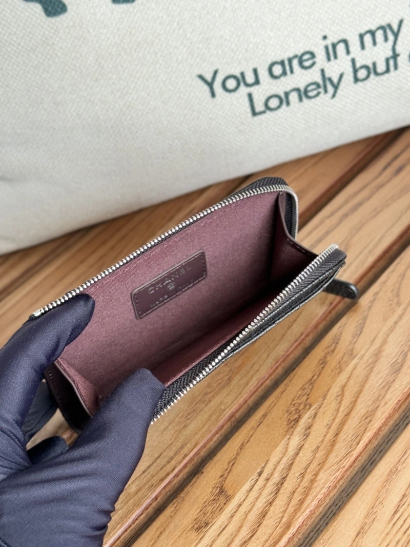 Ch**el wallets 4081-0250