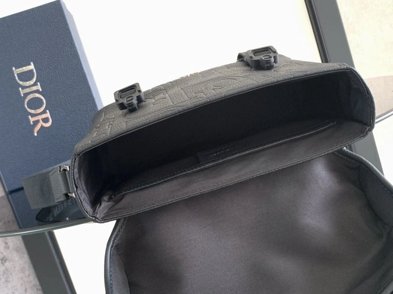 D10r satchel bags 4081-0382