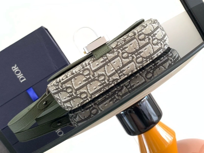 D10r satchel bags 4081-0388