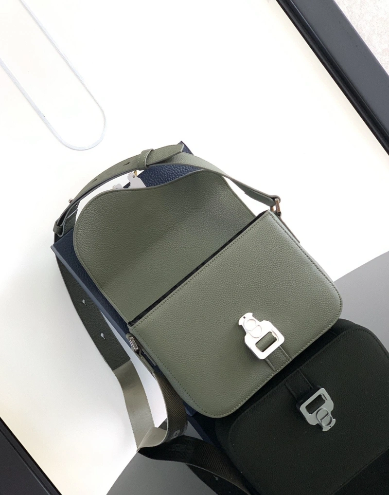 D10r satchel bags 4081-0389