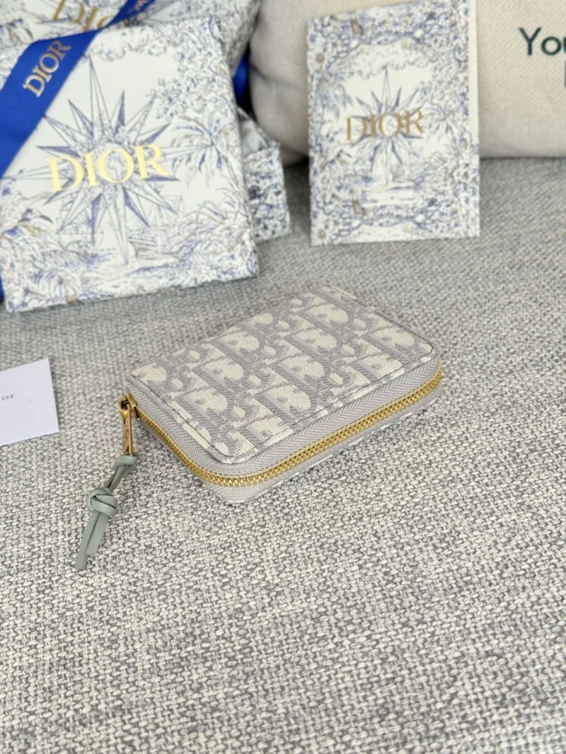D10r wallets 4081-0572
