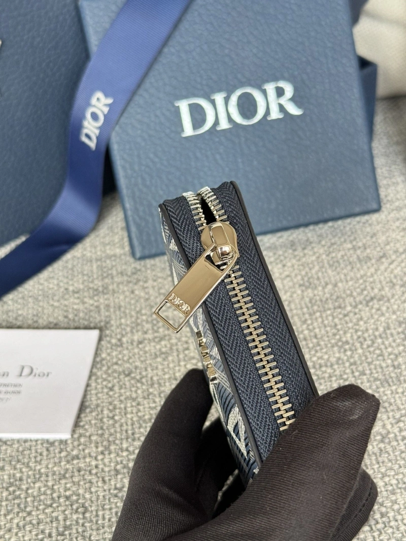 D10r wallets 4081-0589