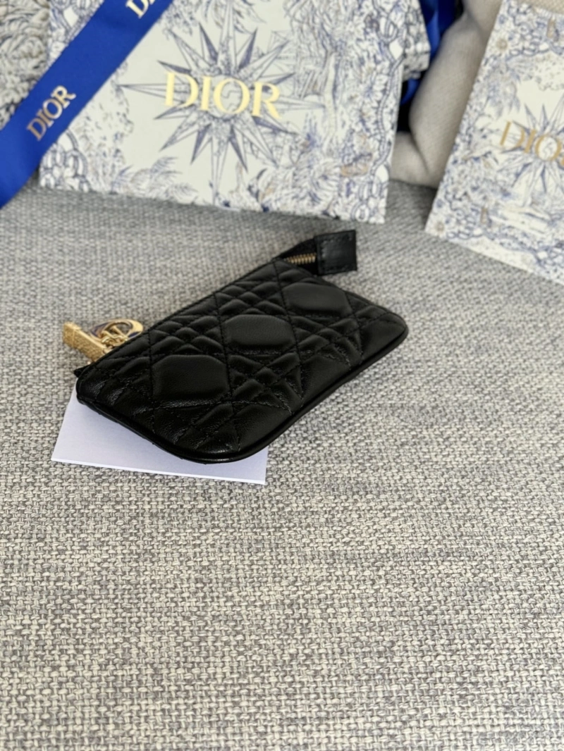 D10r wallets 4081-0622