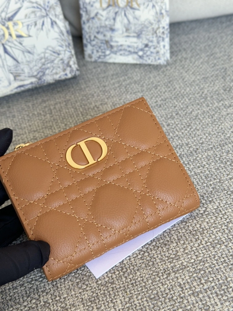 D10r wallets 4081-0669