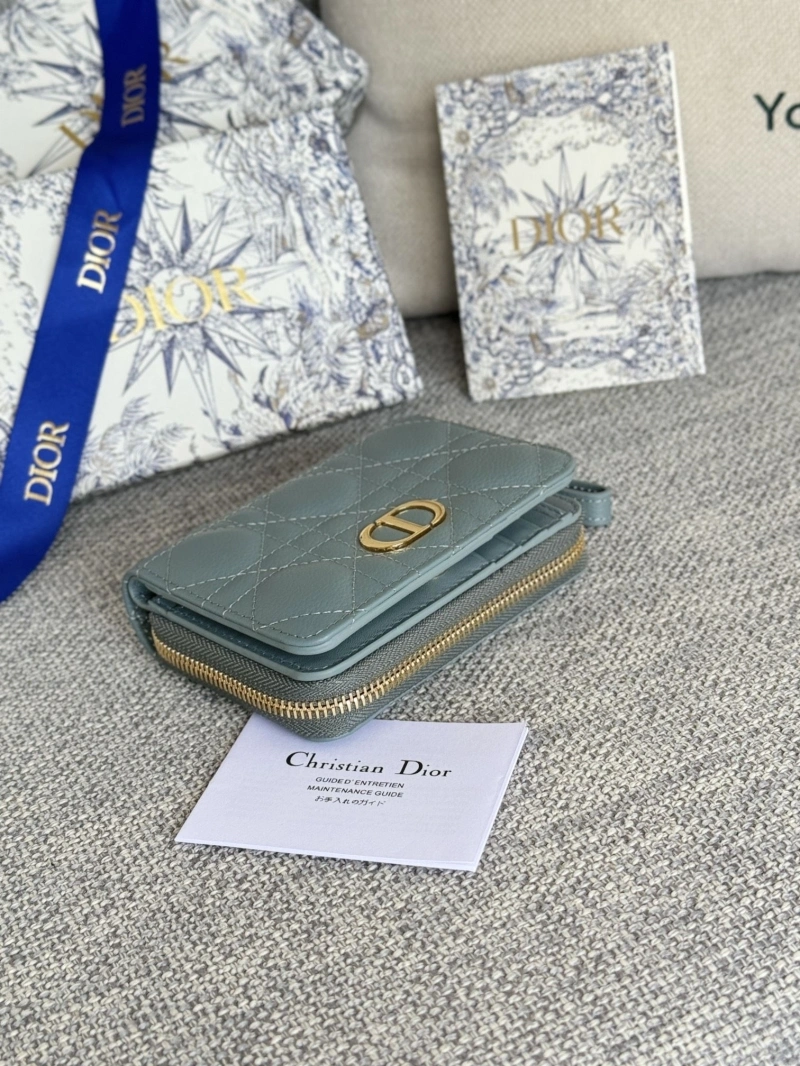 D10r wallets 4081-0673