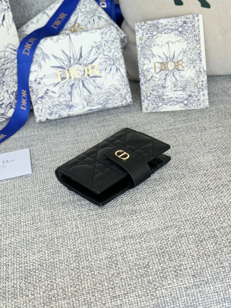 D10r wallets 4081-0690