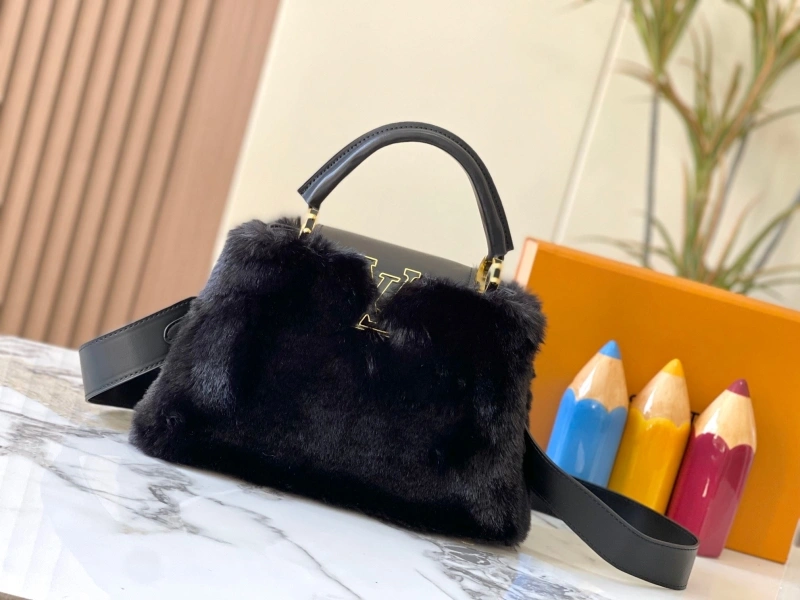 LV Capucines Bags 4081B-0455