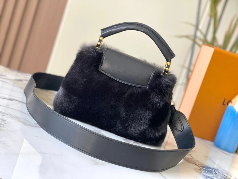 LV Capucines Bags 4081B-0456