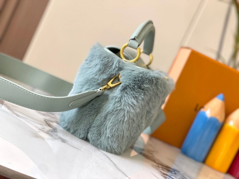 LV Capucines Bags 4081B-0460
