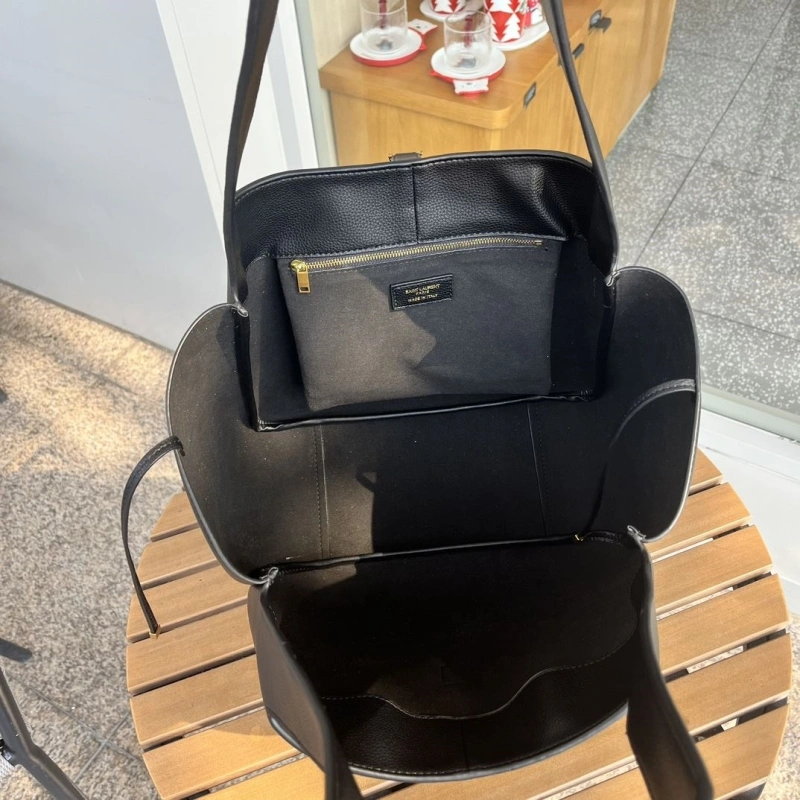 Y51 top handle bags 4081b-0677