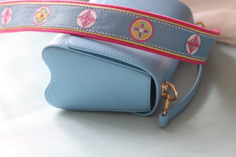 lv twist De*1m bags 4081b-0951