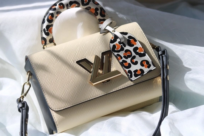 lv twist De*1m bags 4081b-0998