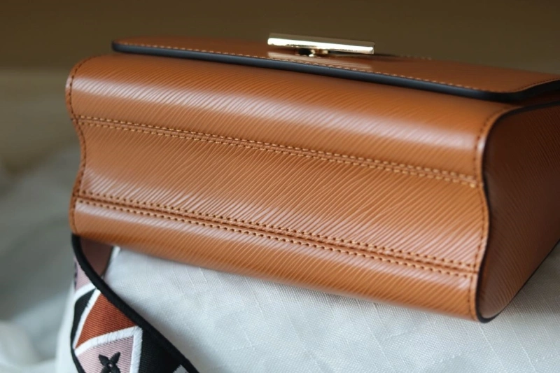 lv twist De*1m bags 4081b-1008