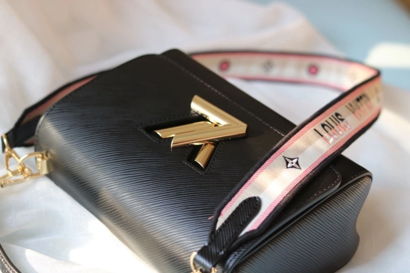 lv twist De*1m bags 4081b-1012