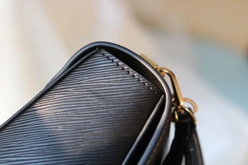 lv twist De*1m bags 4081b-1012