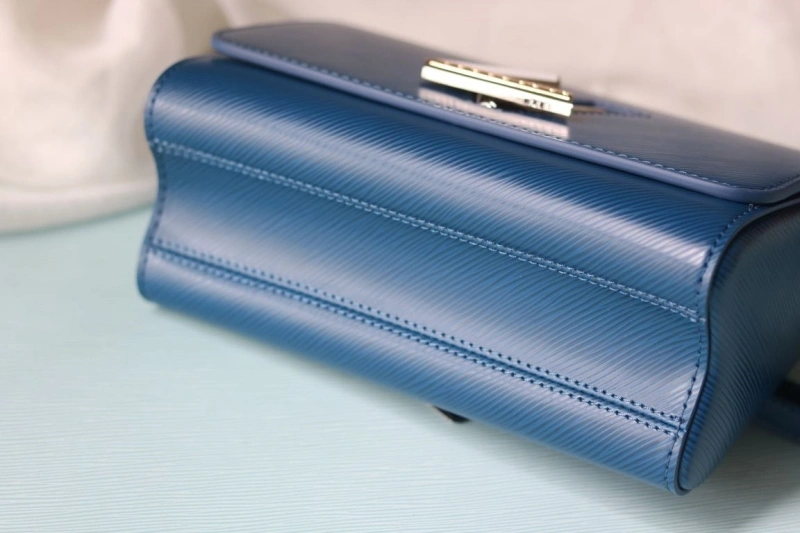 lv twist De*1m bags 4081b-1021