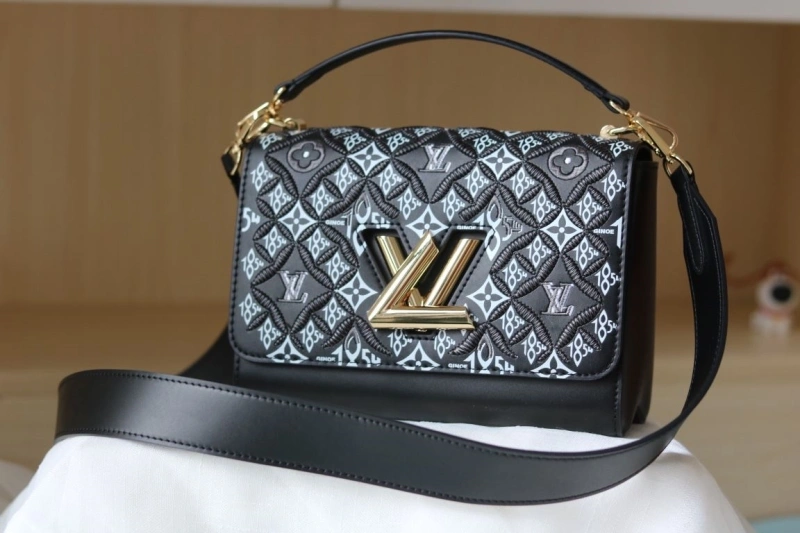 lv twist De*1m bags 4081b-1028