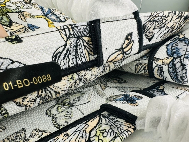 D10r shopping bags 4081b-1615