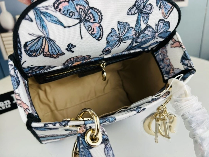 D10r shopping bags 4081b-1645