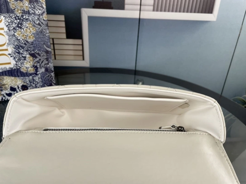 D10r satchel bags 4081b-1658