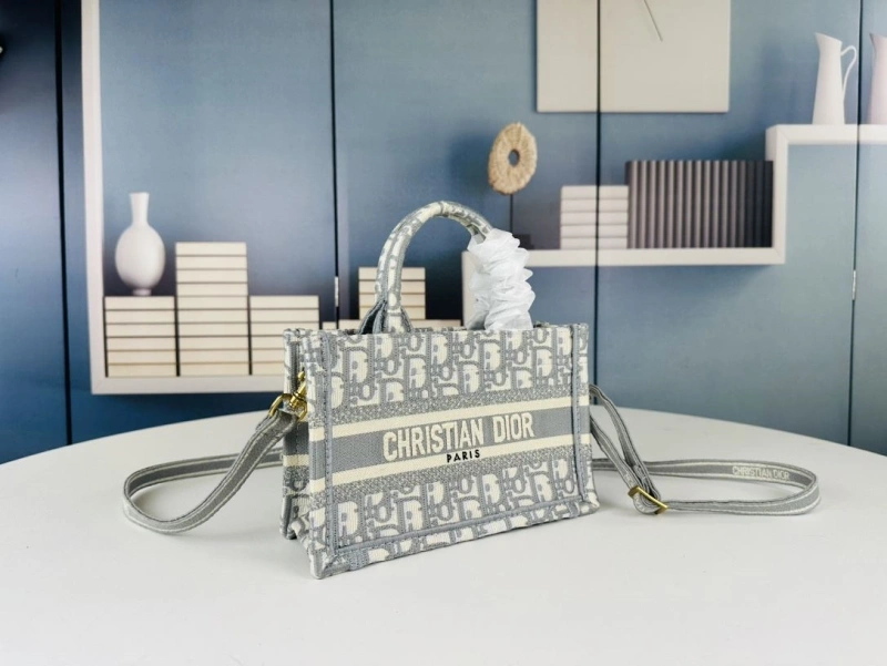D10r shopping bags 4081b-1718