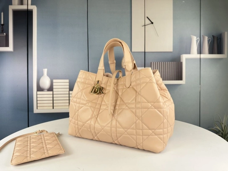 D10r shopping bags 4081b-1722