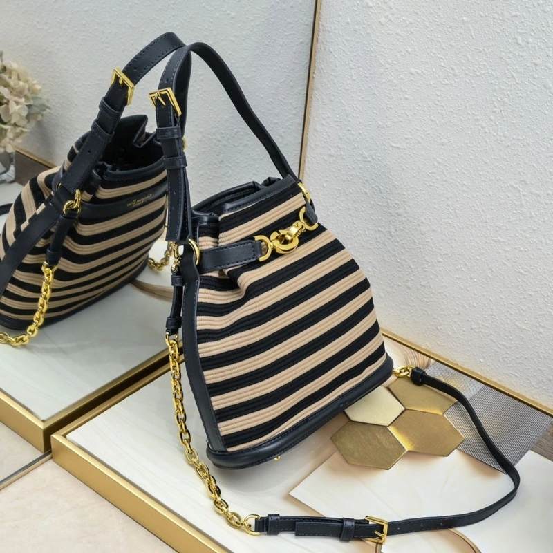 D10r top handle bags 4081b-1957