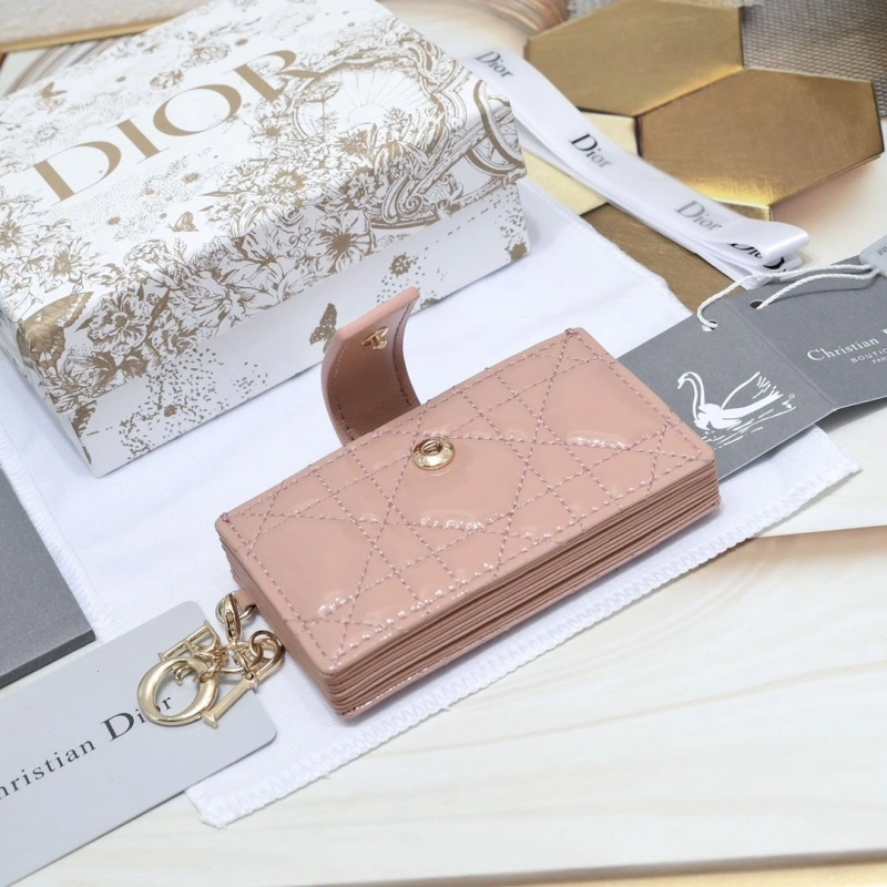 D10r wallet 4081b-1974