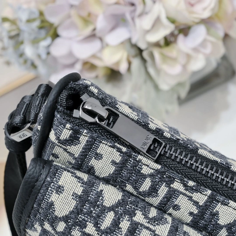 D10r satchel bags 4081b-1986