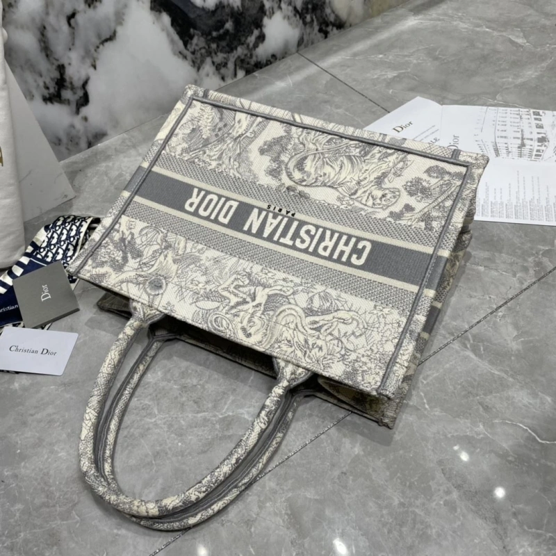 D10r shopping bags 4081b-2012