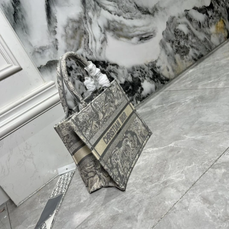 D10r shopping bags 4081b-2018