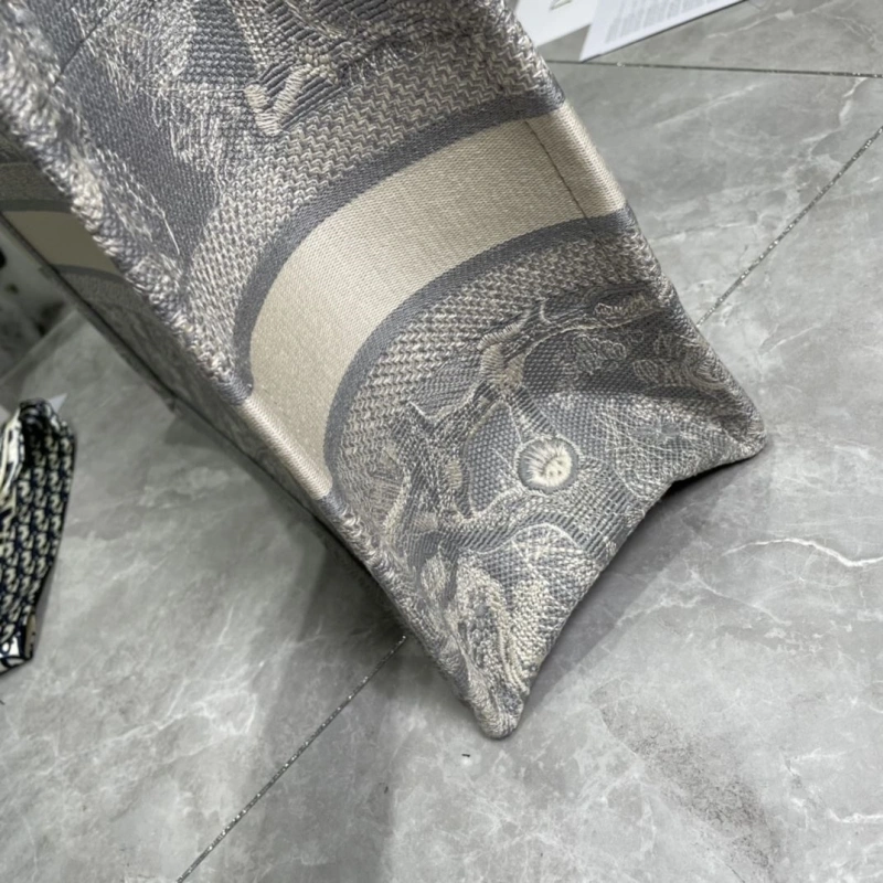 D10r shopping bags 4081b-2019